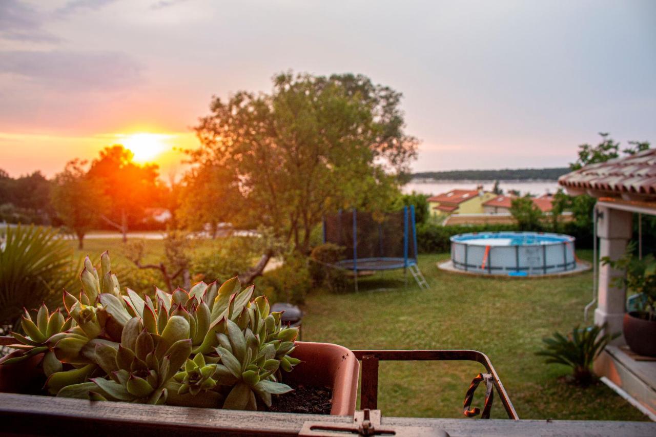 Apartament Stone House Chiara Seaview Funtana Zewnętrze zdjęcie