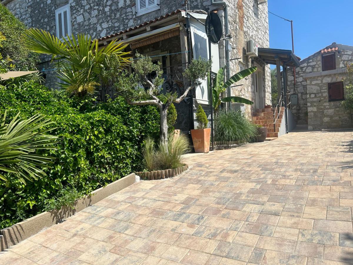 Apartament Stone House Chiara Seaview Funtana Zewnętrze zdjęcie